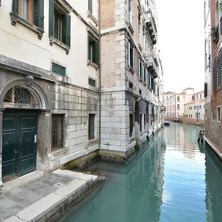 Appartement Marco Canal-views Venise