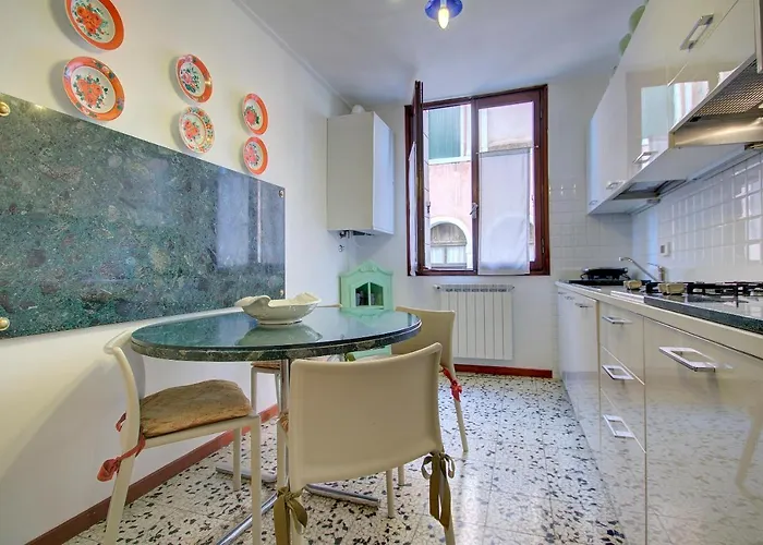 Appartement Marco Canal-views Venise