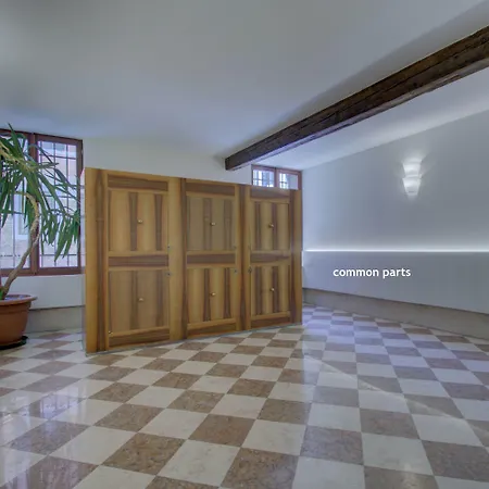 Marco Canal-views Appartement