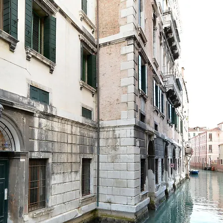 Appartamento Marco Canal-views