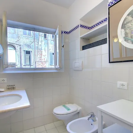 Appartement Marco Canal-views *