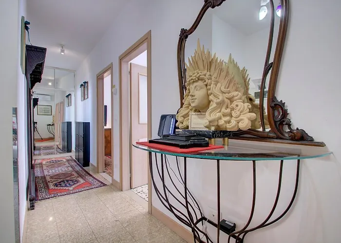 Marco Canal-views Βενετία