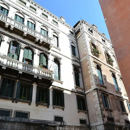 Appartement Marco Canal-views *